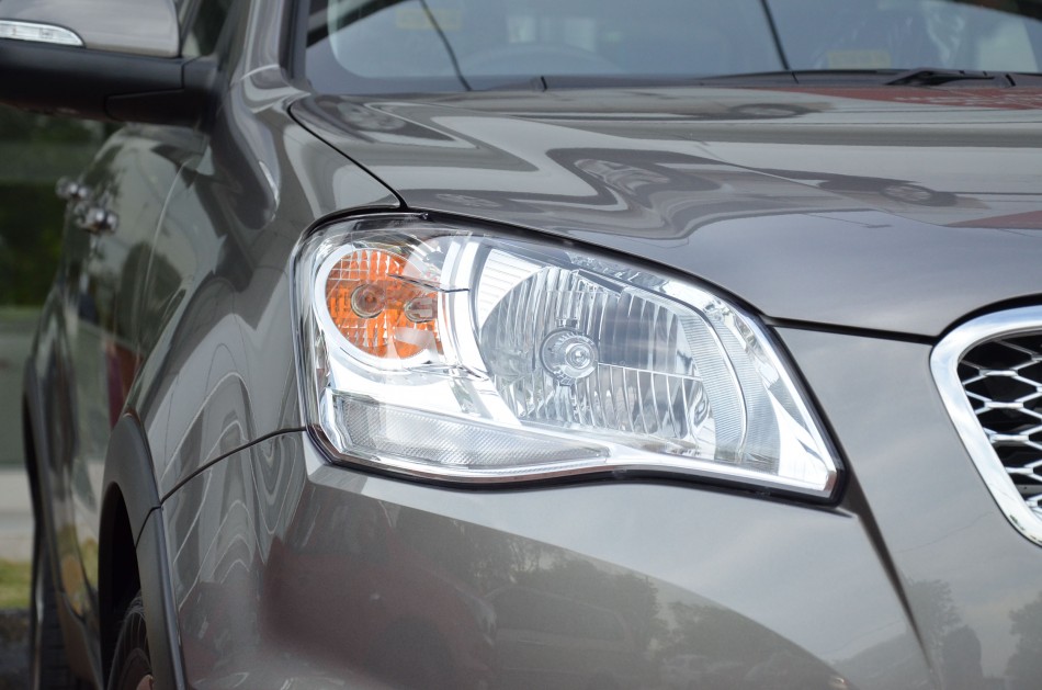 actyon suv 08