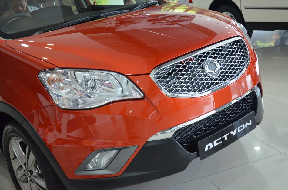 actyon suv 12