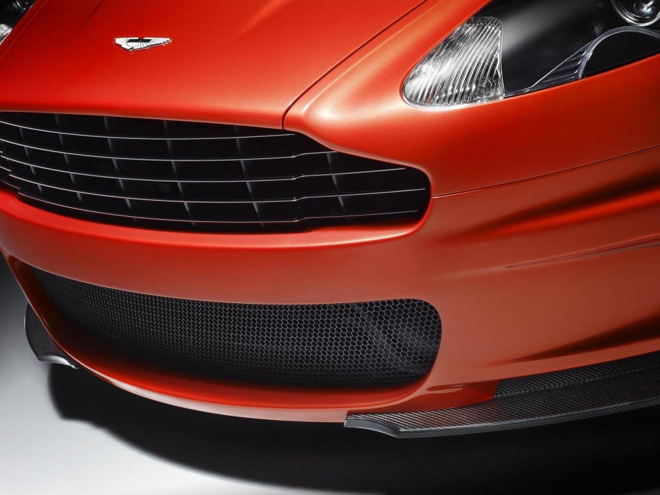 aston martin dbs carbon edition-5
