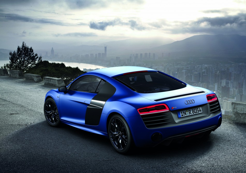 Audi R8 V10 plus