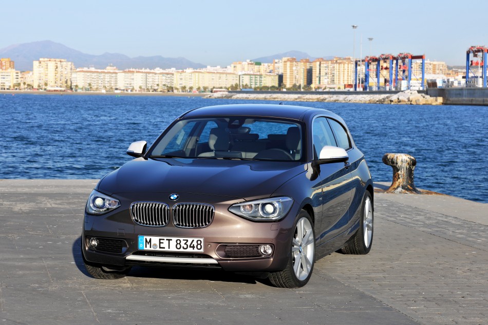 bmw-3-door-1-er-017