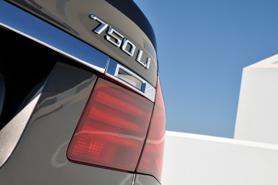 bmw-7-series-facelift-37