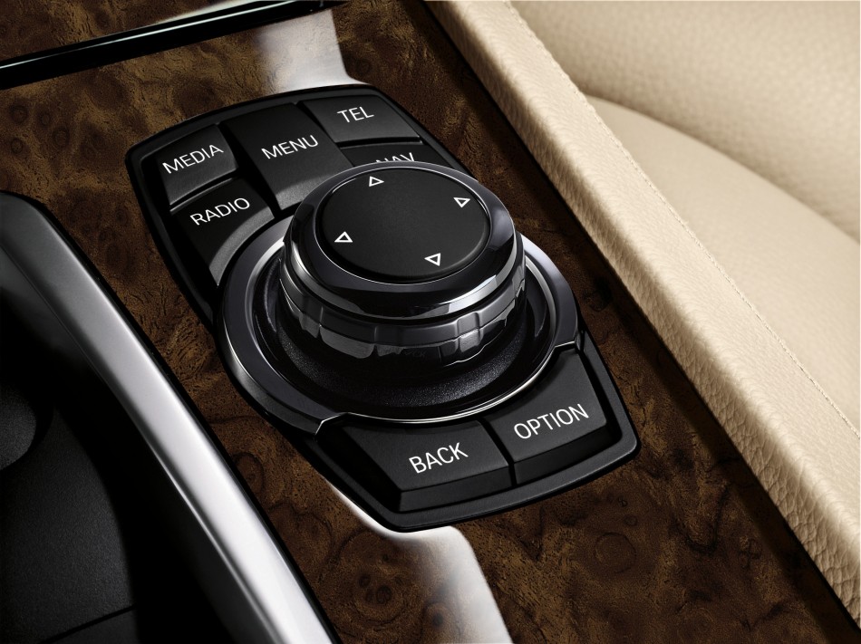 bmw-7-series-facelift-78