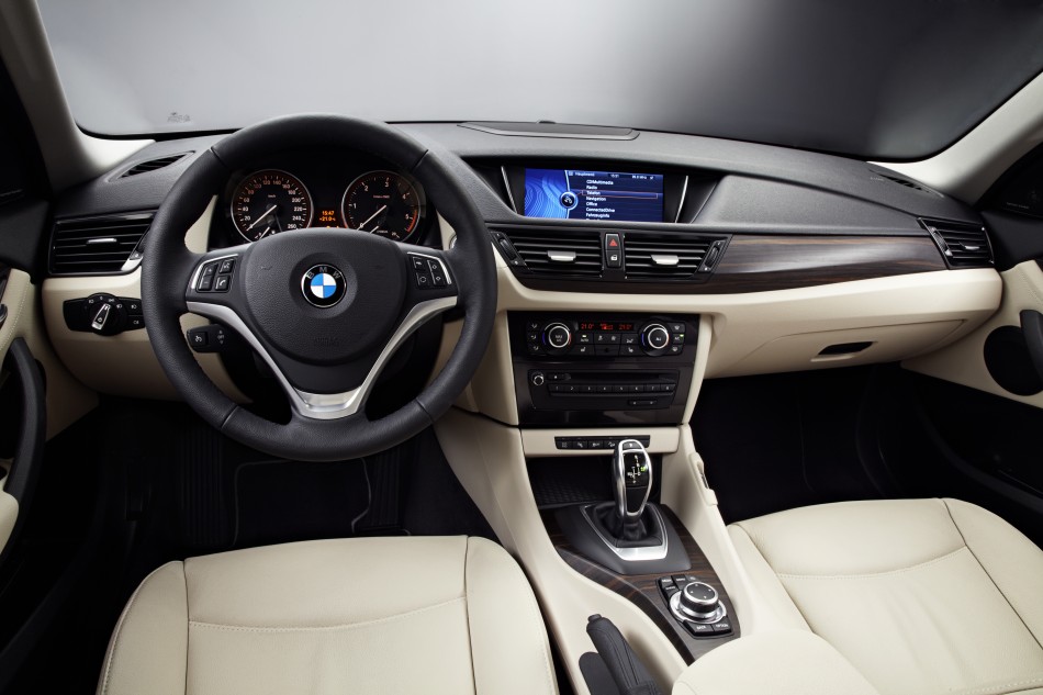 bmw-x1-fl-0012