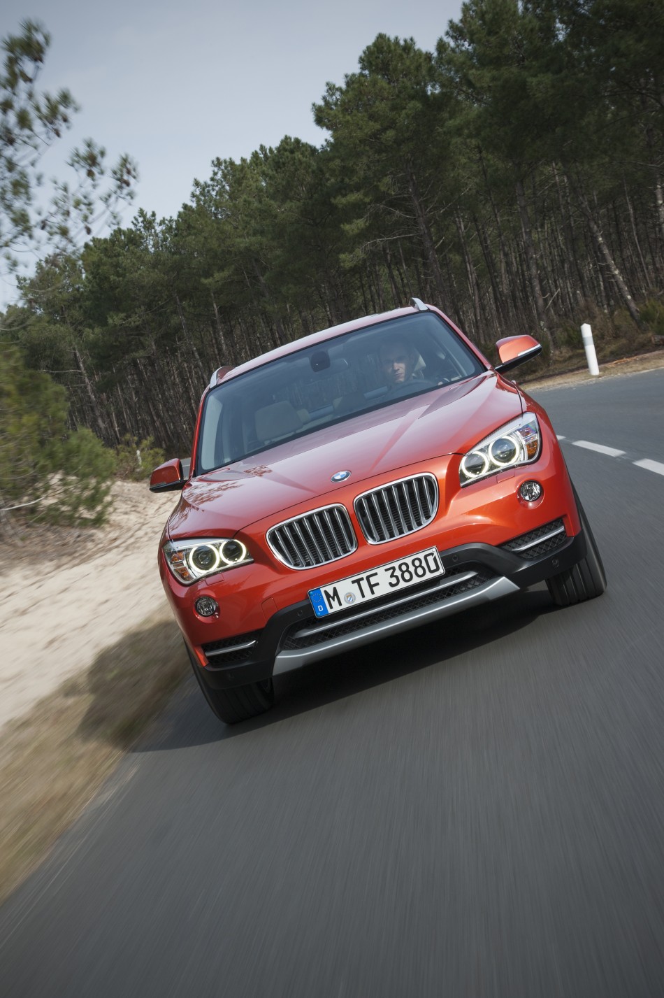 bmw-x1-fl-0095