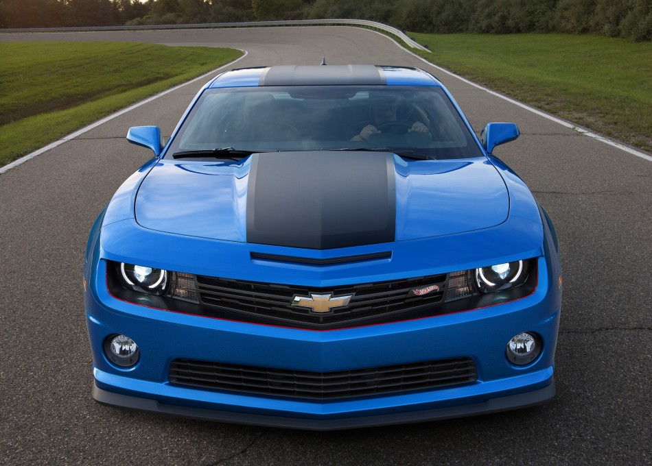 camaro hotwheels 09