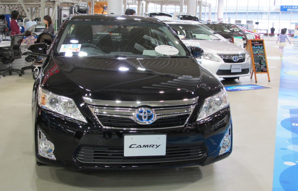 camry hybrid jdm 4