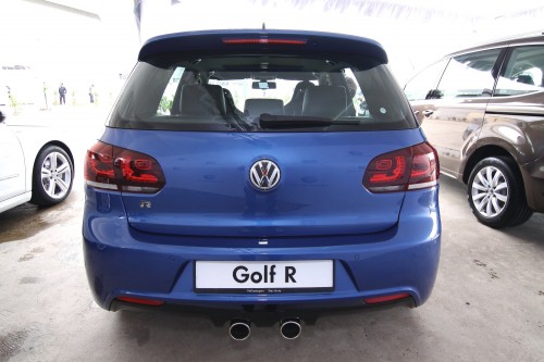 Let's focus on the Golf R for now This successor to the Mk5 R32 has a