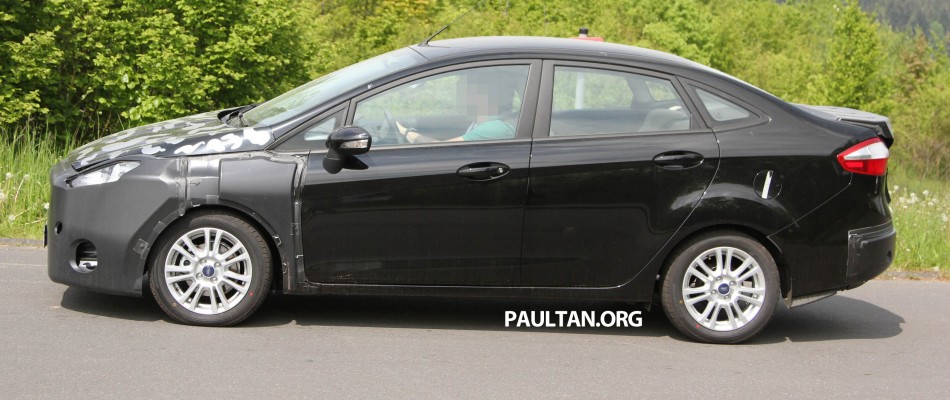 ford-fiesta-sedan-4