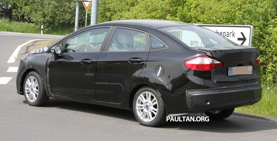 ford-fiesta-sedan-5