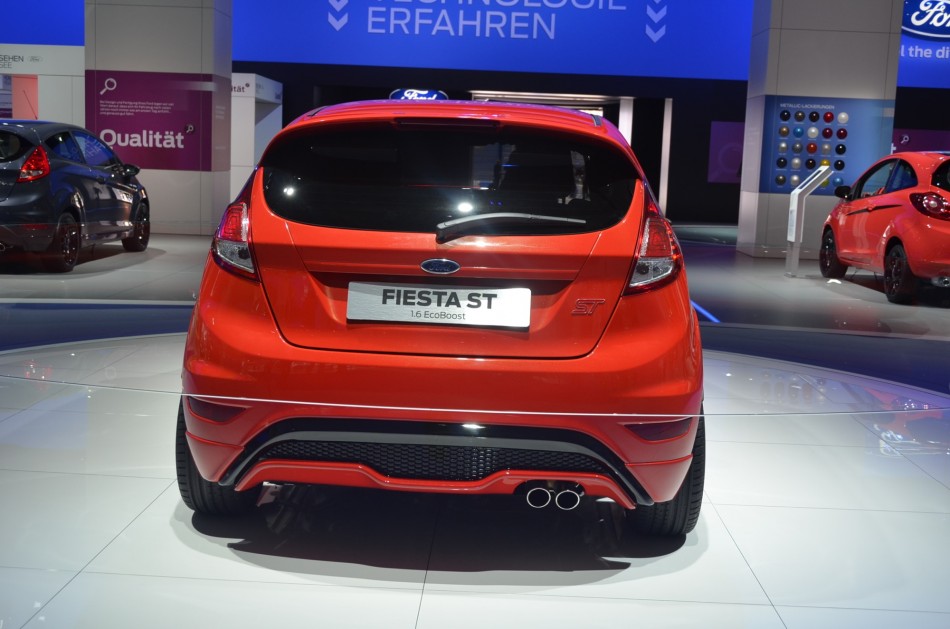 ford fiesta st concept-01