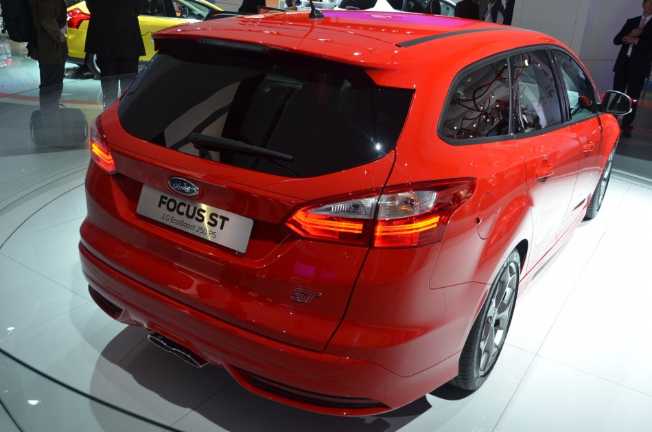 ford focus st-026