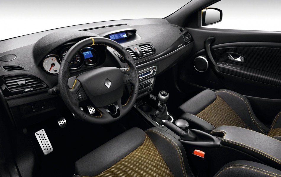 megane-rb7-03