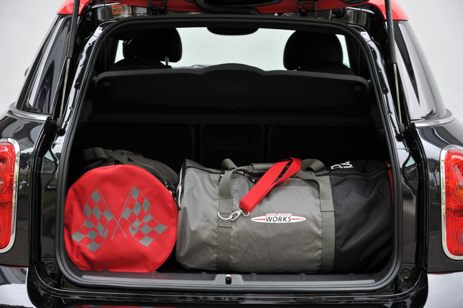 mini-countryman-jcw-003