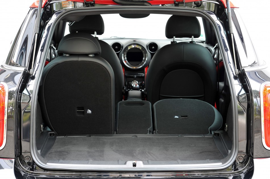 mini-countryman-jcw-008