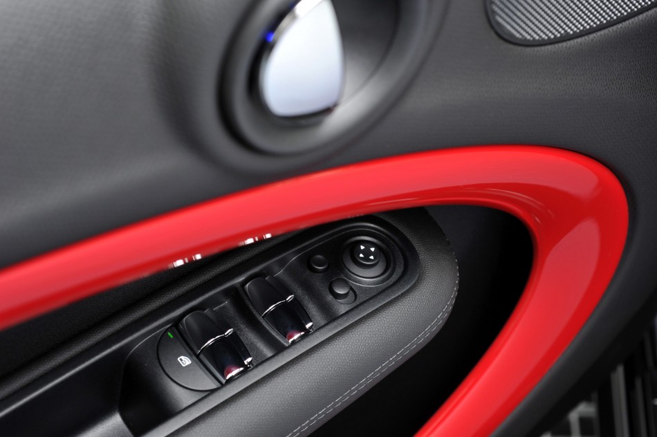 mini-countryman-jcw-010