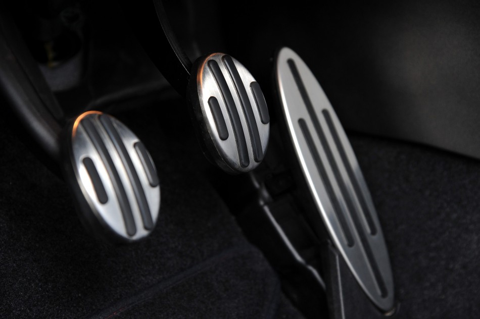 mini-countryman-jcw-023