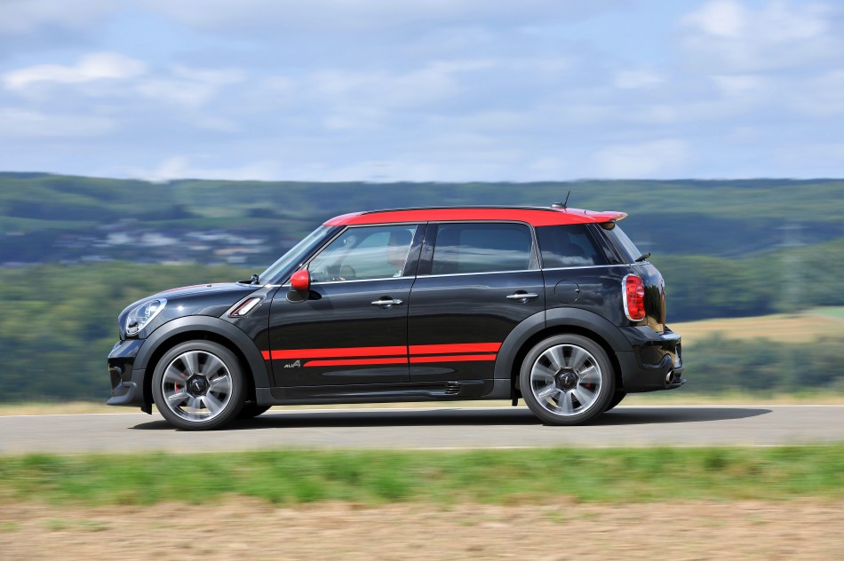 mini-countryman-jcw-043