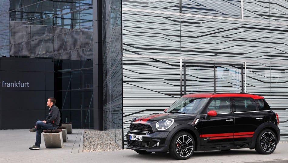 mini-countryman-jcw-057