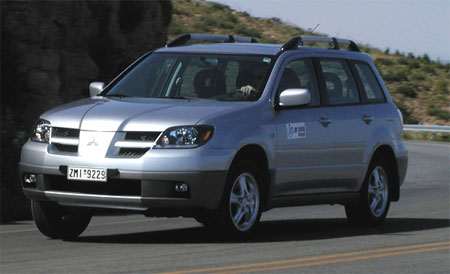 mitsubishi_outlander_suv_45