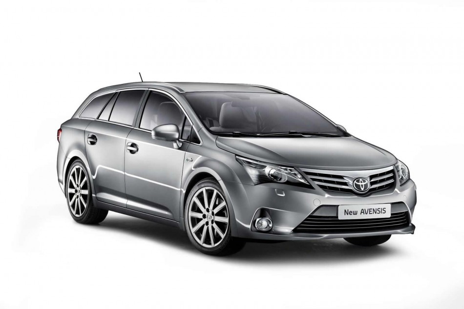 toyota avensis facelift-6