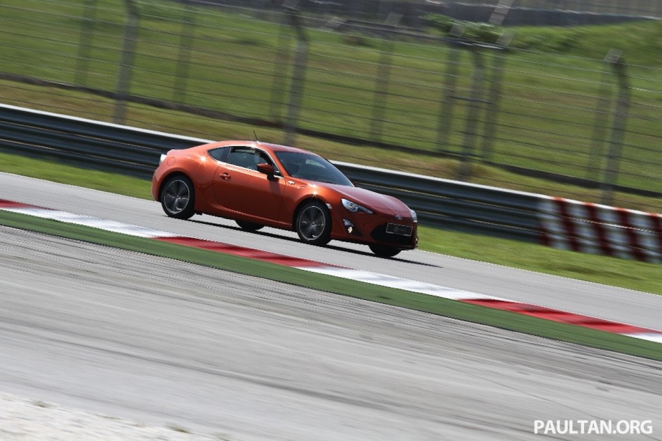 toyota-ft86-6