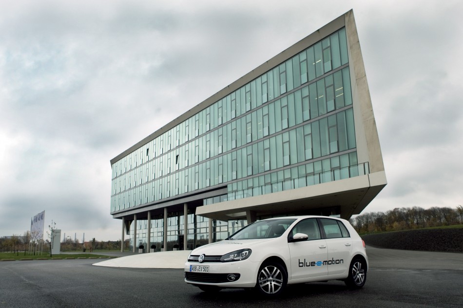 Volkswagen Studie Golf blue-e-motion