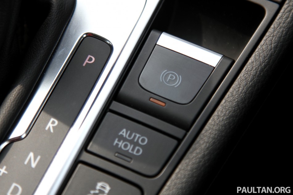 volkswagen-passat-cc-r-line-review-10