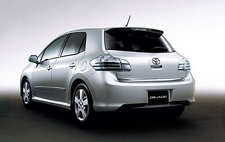 toyota auris blade #1