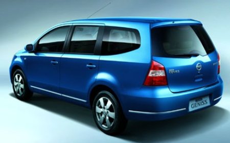 Acura  Wagon Review on Nissan Grand Livina To Arrive In 2nd Half 2007   Latest Automotive