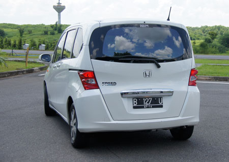 Review honda freed indonesia #2