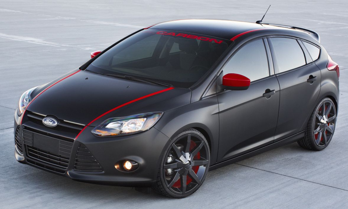 Ford Focus goes on a three car tuning spree at LA show