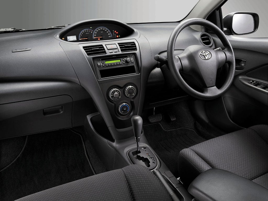 vios j interior