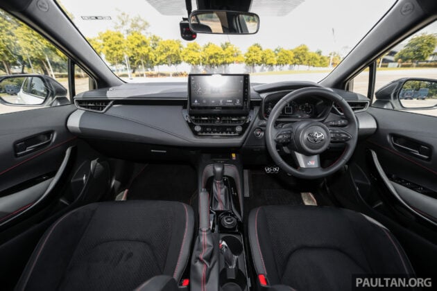 PANDU UJI: Toyota GR Corolla facelift 2026 AT – walaupun kotak gear auto, masih ‘jantan’ sebenar!