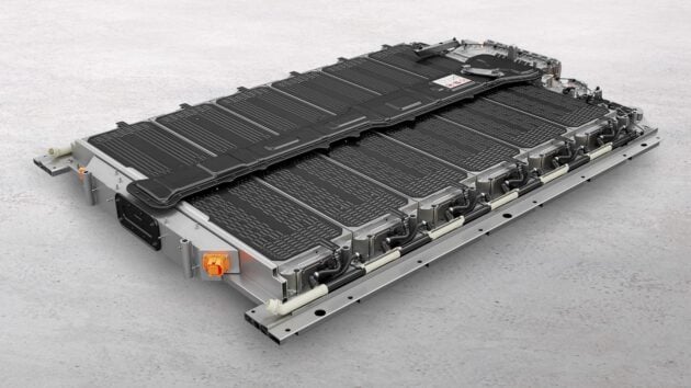 NanoMalaysia akan mula pengeluaran tempatan bateri lithium-ion dipertingkat dengan graphene untuk EV