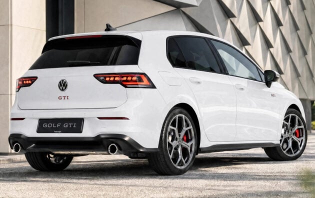 Volkswagen Golf GTI di Malaysia dapat rim Huntsville Adamantium Dark; harga sama,tapi hanya 50 unit