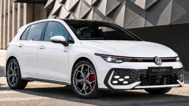 Volkswagen Golf GTI di Malaysia dapat rim Huntsville Adamantium Dark; harga sama,tapi hanya 50 unit