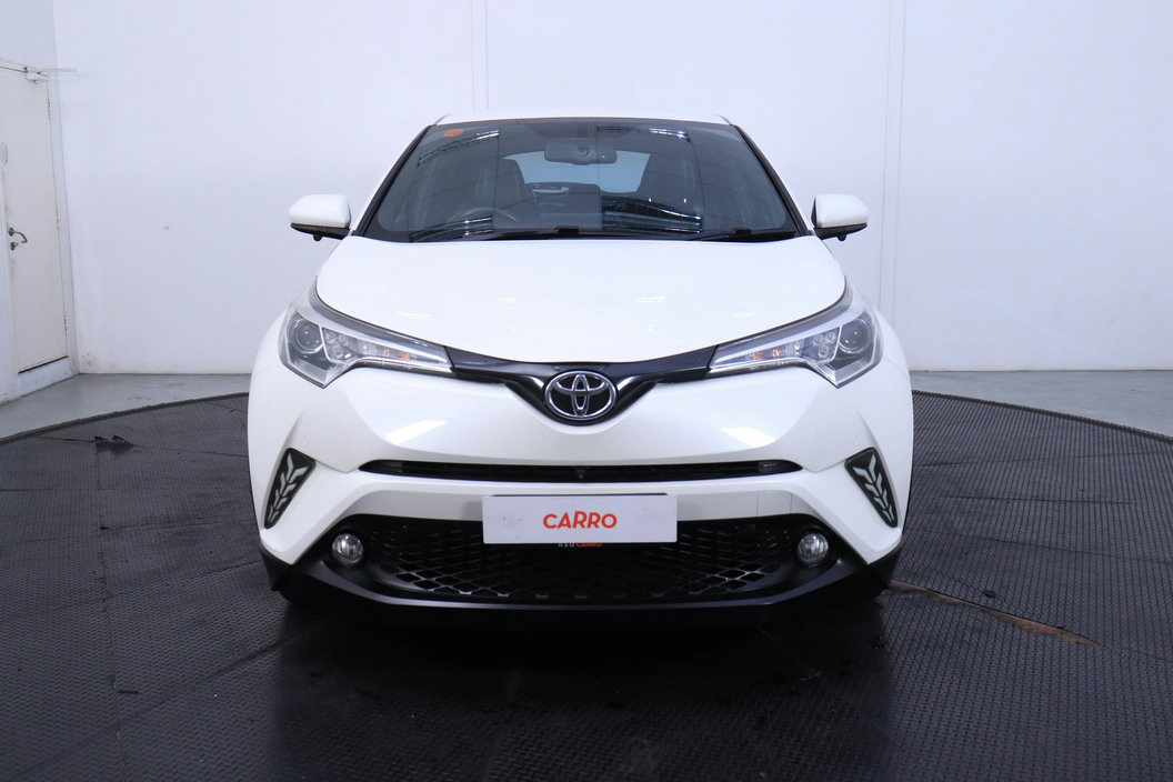 2019 TOYOTA C-HR 1.8 AT — photo 2