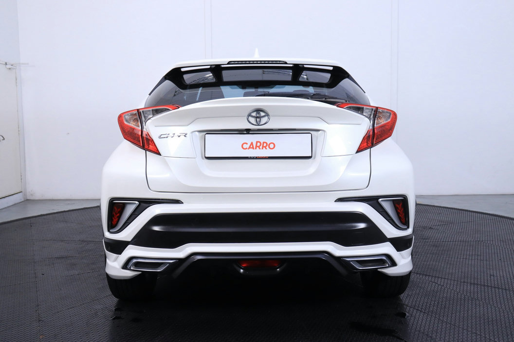 2019 TOYOTA C-HR 1.8 AT — photo 3