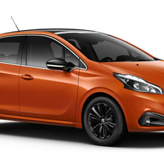 2015_peugeot_208_02