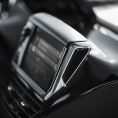 2016-peugeot-2008-facelift-9