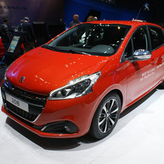 peugeot-208-4