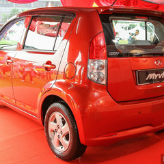 perodua-myvi-through-the-ages-gallery-1704