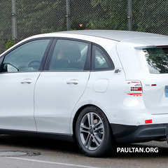 Mercedes-B-Class-9