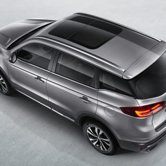 Proton X70 SUV 4