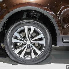 KLIMS18_Proton_X70_Executive2WD-6