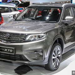 KLIMS18_Proton_X70_Executive4WD-1