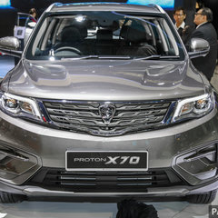 KLIMS18_Proton_X70_Executive4WD-3