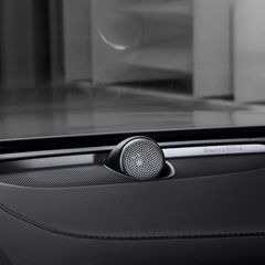 The refreshed Volvo V90/S90 Interior Detail – Bowers & Wilkins Premium Sound