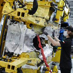 Lamborghini-Urus-15000th-Production-Milestone-8